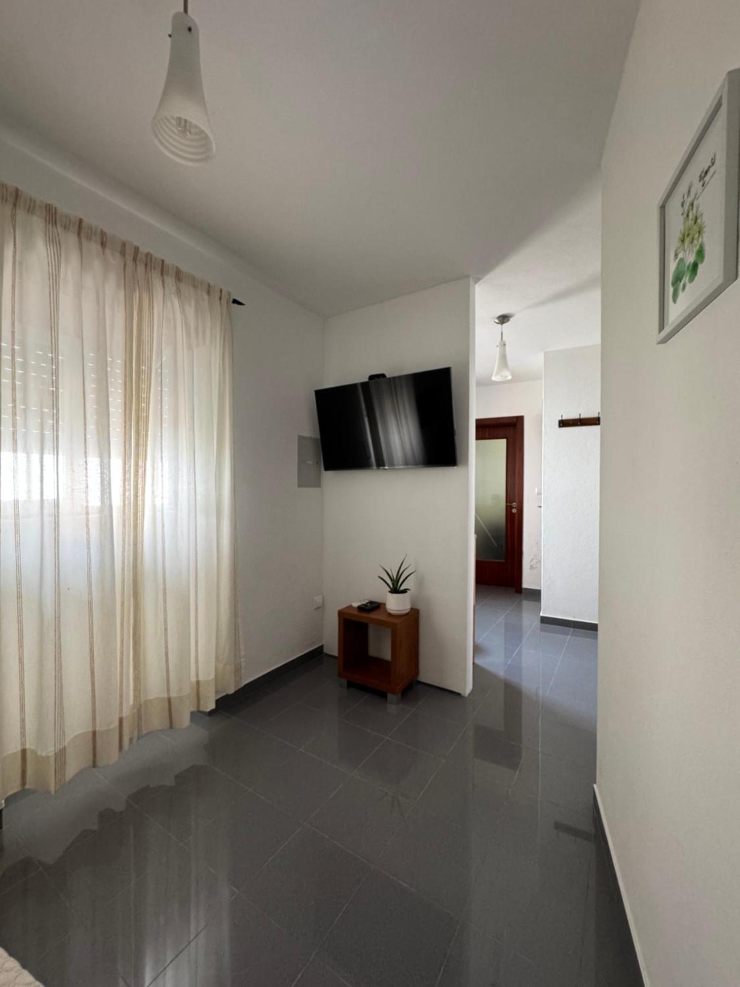 Appartamento Casa Da Avo Lidia Lourinhã Esterno foto